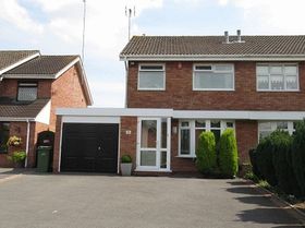 3 bedroom Detached t...